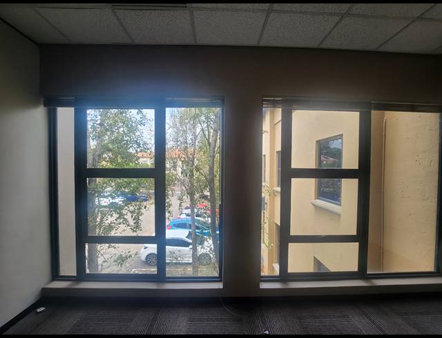 601M² OFFICE TO LET IN NOORDWYK